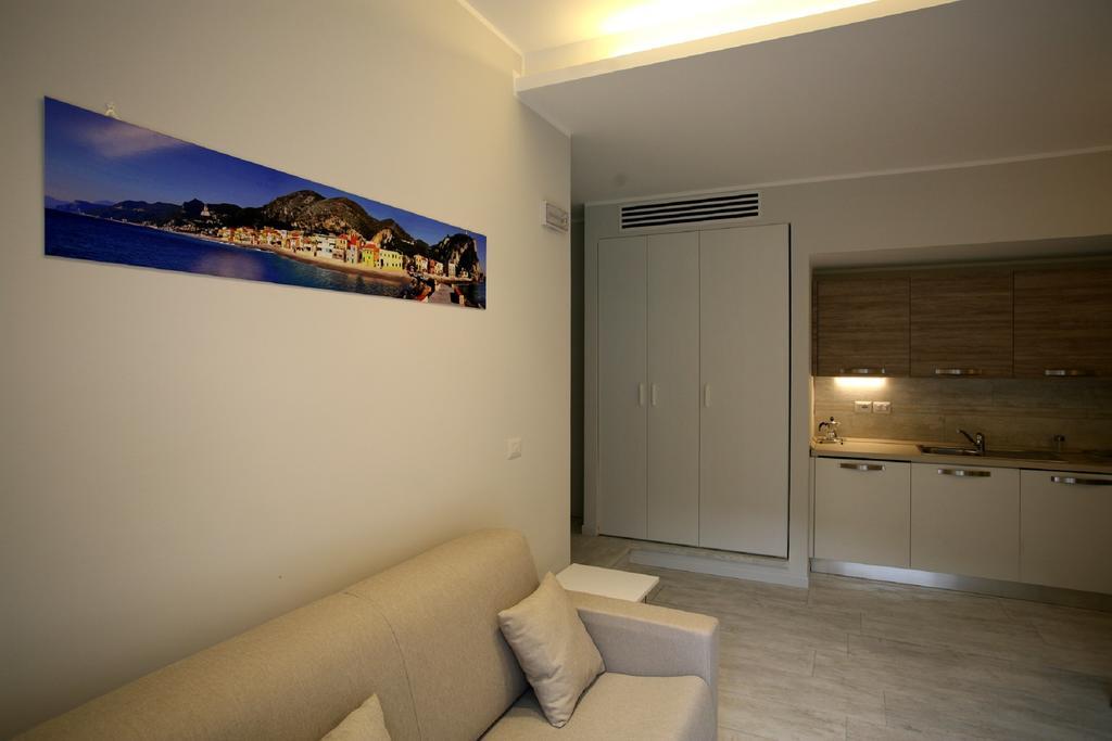 Nina Casa Vacanze 菲纳莱利古雷 客房 照片